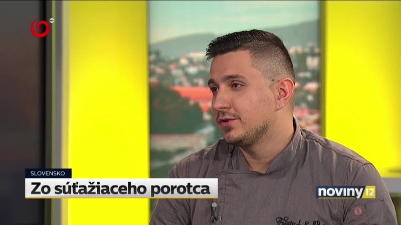 Zo súťažiaceho porotca