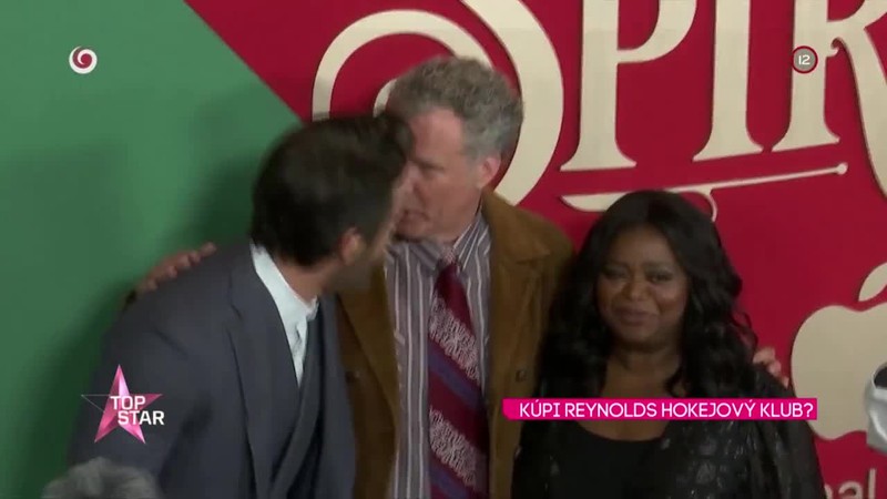 Kúpi Reynolds hokejový klub?