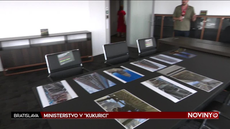 MINISTERSTVO V "KUKURICI"