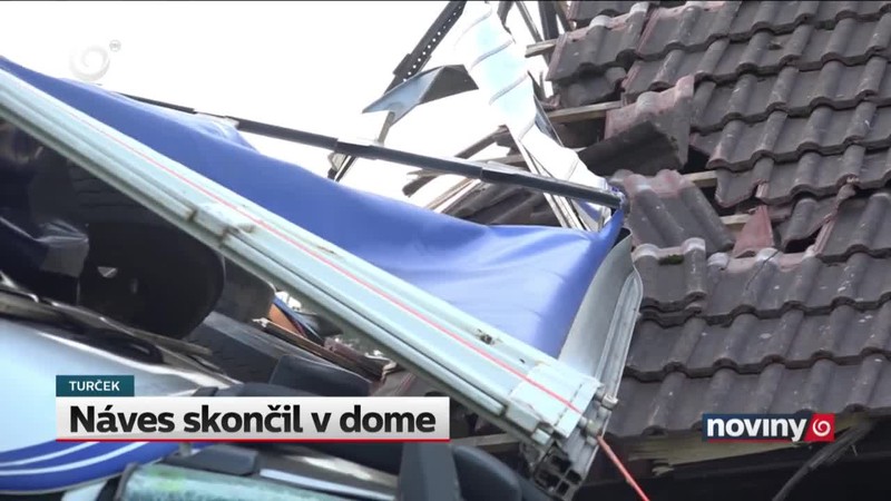 Náves skončil v dome