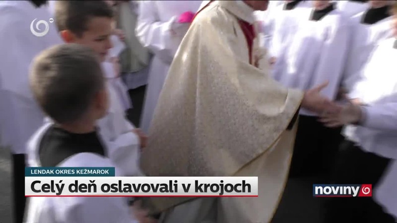 Celý deň oslavovali v krojoch