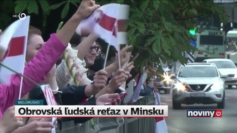 Obrovská ľudská reťaz v Minsku