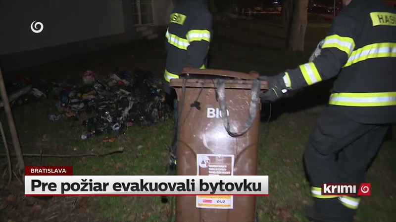 Pre požiar evakuovali bytovku