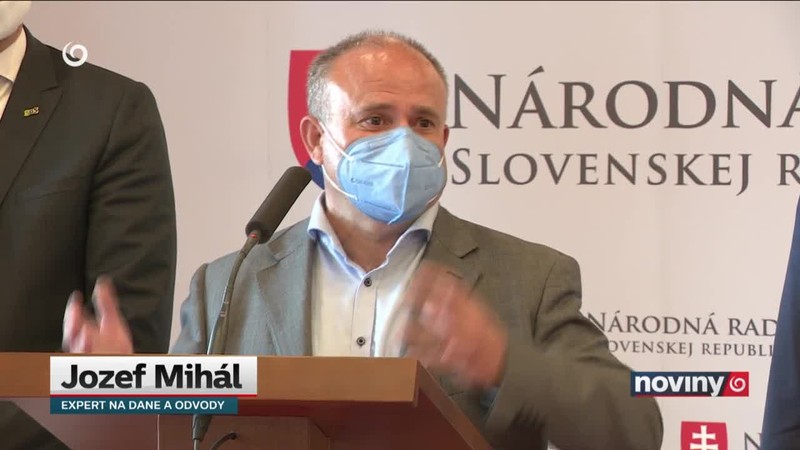 Koaličné hádky a preteky o rodinu
