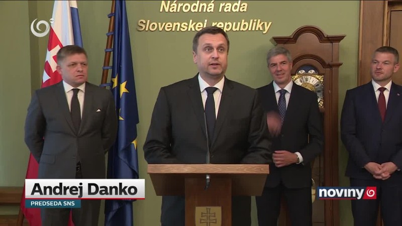 Koalícia krája sociálny koláč