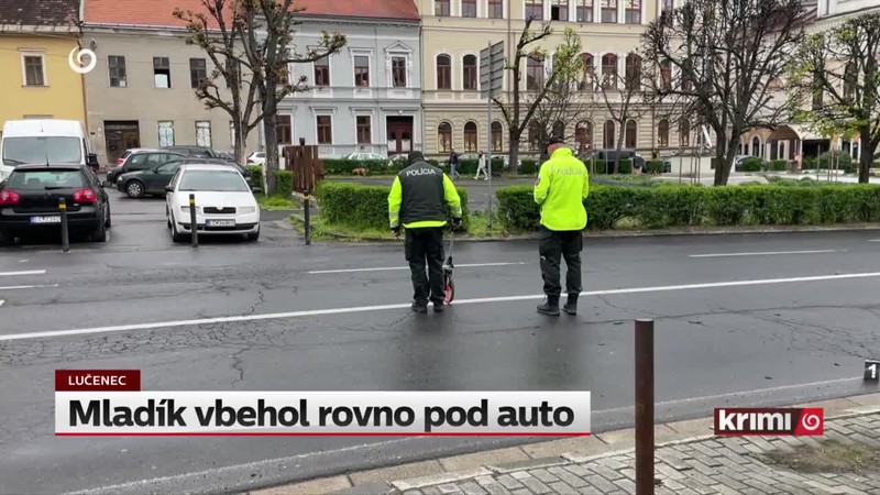 Mladík vbehol rovno pod auto