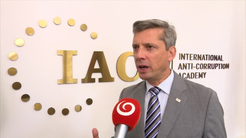 O boj proti korupcii je záujem. Eurofondy na tento účel museli zdvojnásobiť