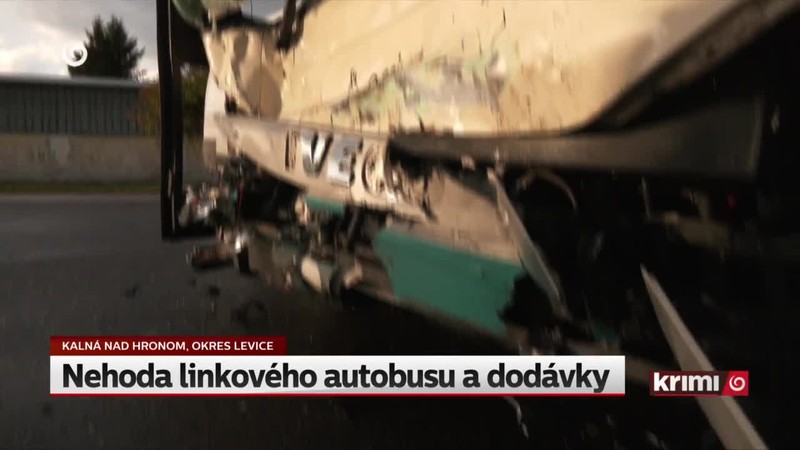Nehoda linkového autobusu a dodávky