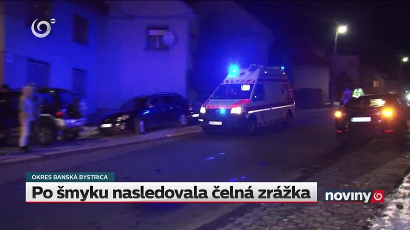Po šmyku nasledovala čelná zrážka