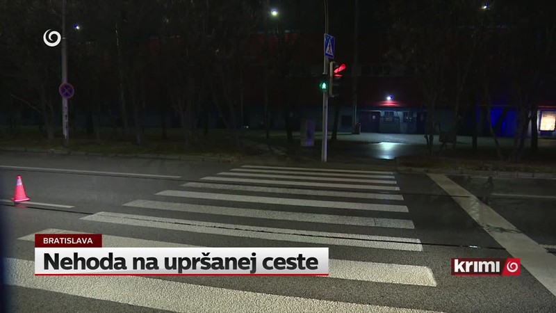 Nehoda na upršanej ceste