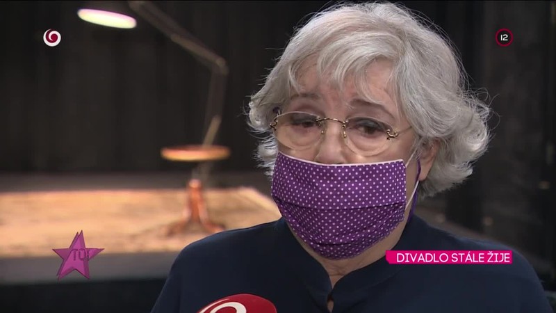 DIVADLO STÁLE ŽIJE