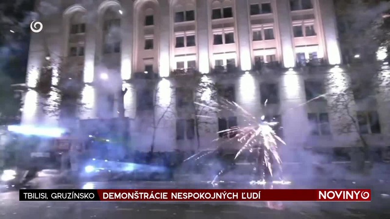 DEMONŠTRÁCIE NESPOKOJNÝCH ĽUDÍ