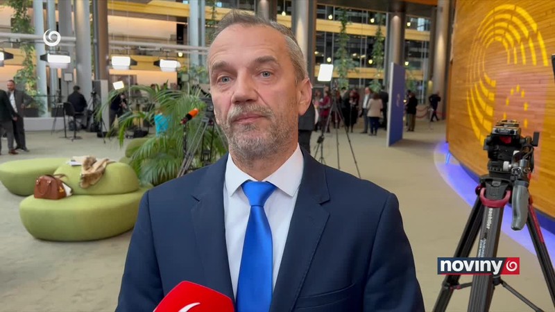 Protesty aj pred parlamentom EÚ