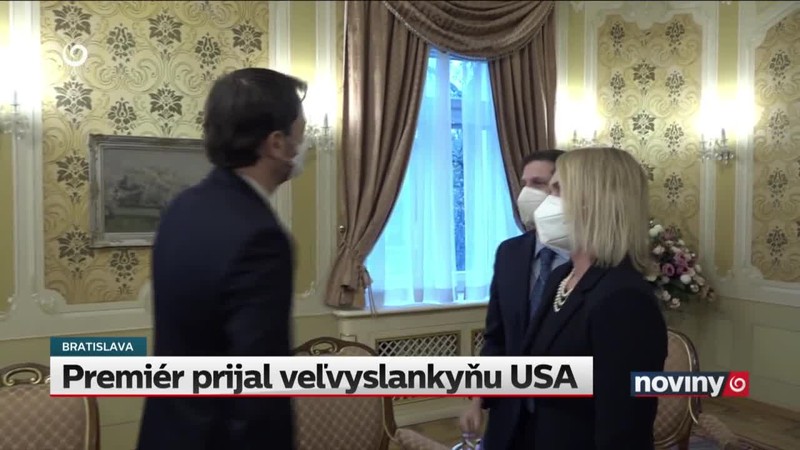 Premiér prijal veľvyslankyňu USA