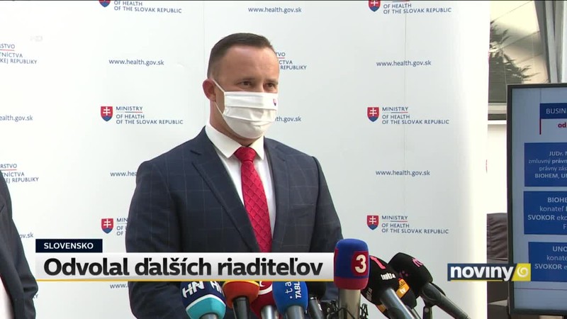 Odvolal ďalších riaditeľov