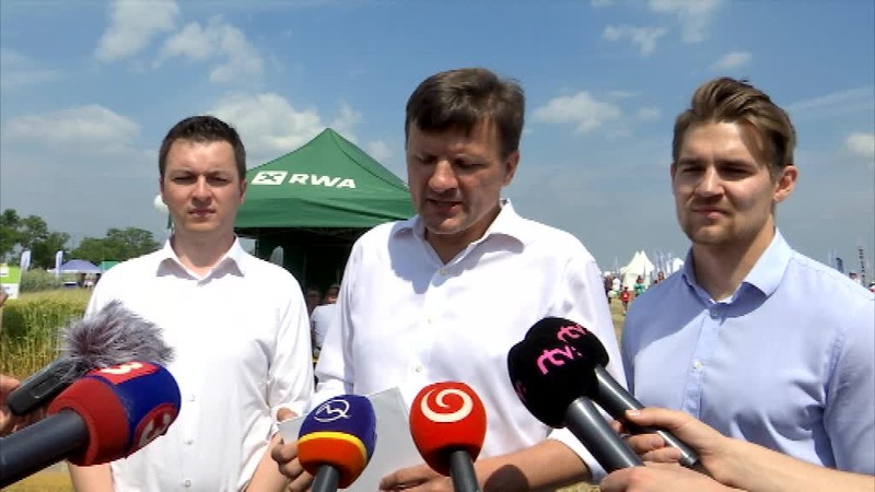 Fico: Verte skúsenému Róbertovi