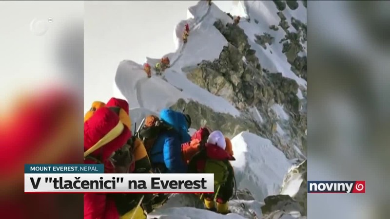 V "tlačenici" na Everest