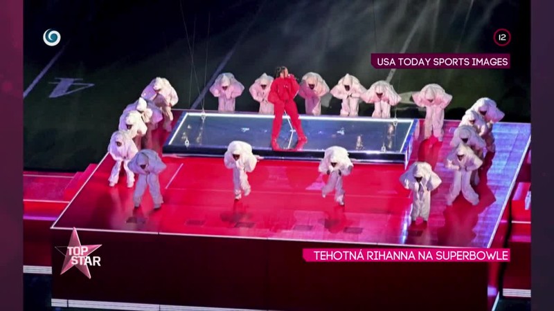 TEHOTNÁ RIHANNA NA SUPERBOWLE