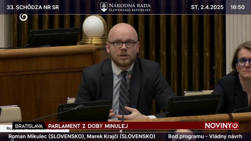 PARLAMENT Z DOBY MINULEJ