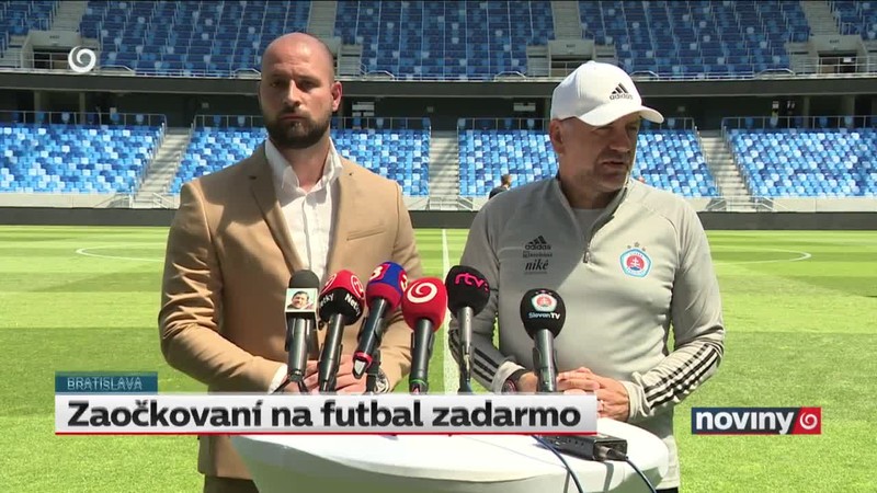 Zaočkovaní na futbal zadarmo