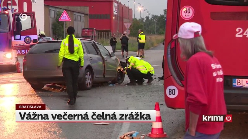 Vážna večerná čelná zrážka