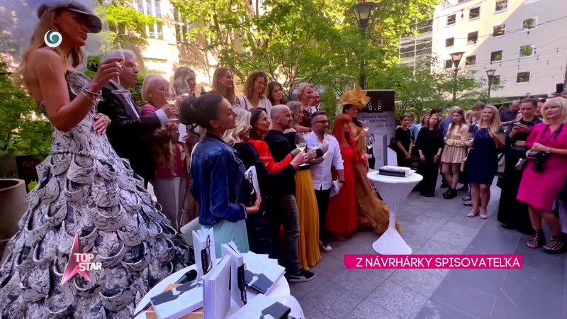 Z návrhárky spisovateľka