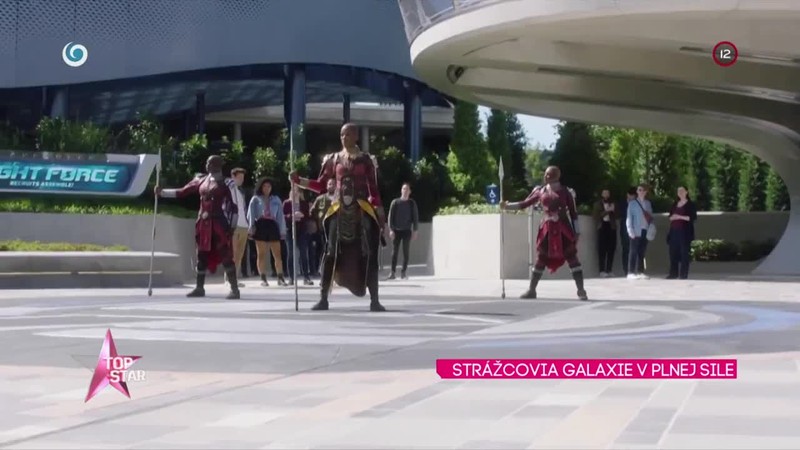 STRÁŽCOVIA GALAXIE V PLNEJ SILE