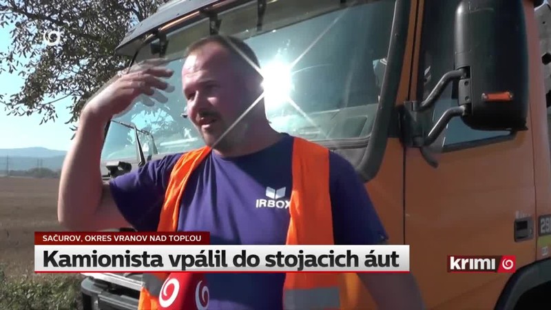 Kamionista vpálil do stojacich áut