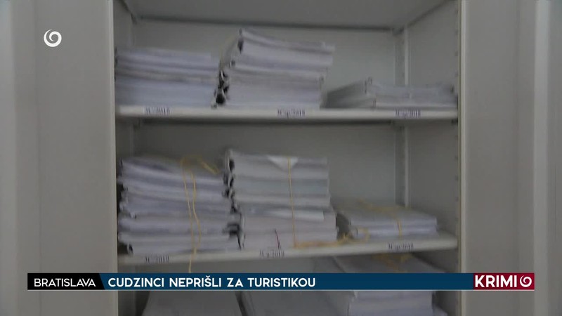 CUDZINCI NEPRIŠLI ZA TURISTIKOU