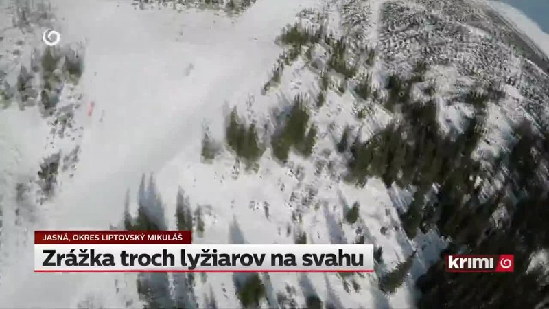Zrážka troch lyžiarov na svahu