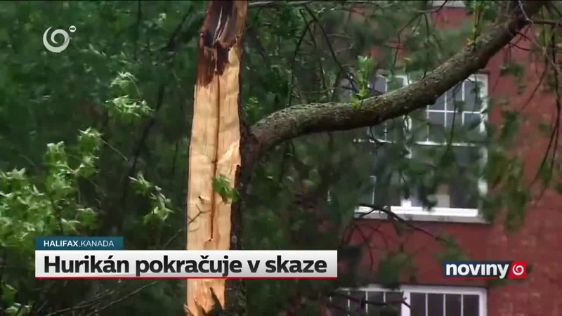 Hurikán pokračuje v skaze