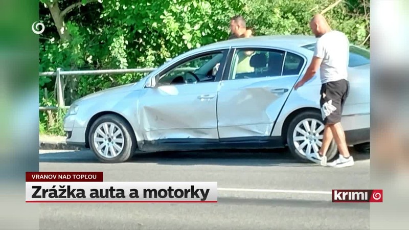 Zrážka auta a motorky
