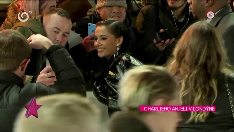 CHARLIEHO ANJELI V LONDÝNE