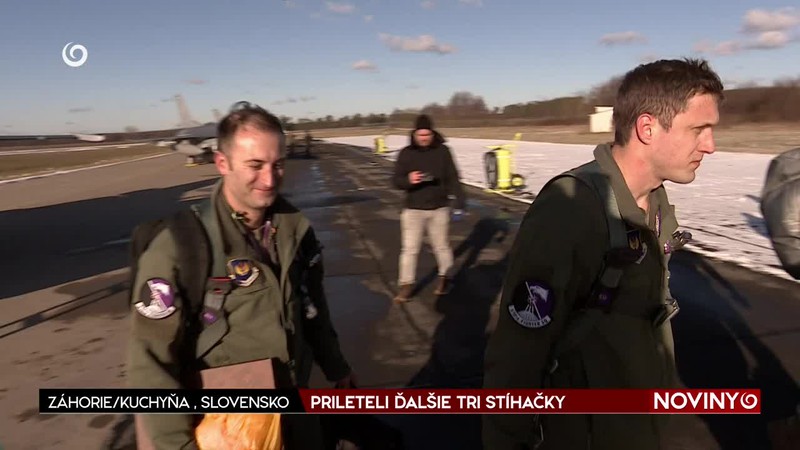 PRILETELI ĎALŠIE TRI STÍHAČKY