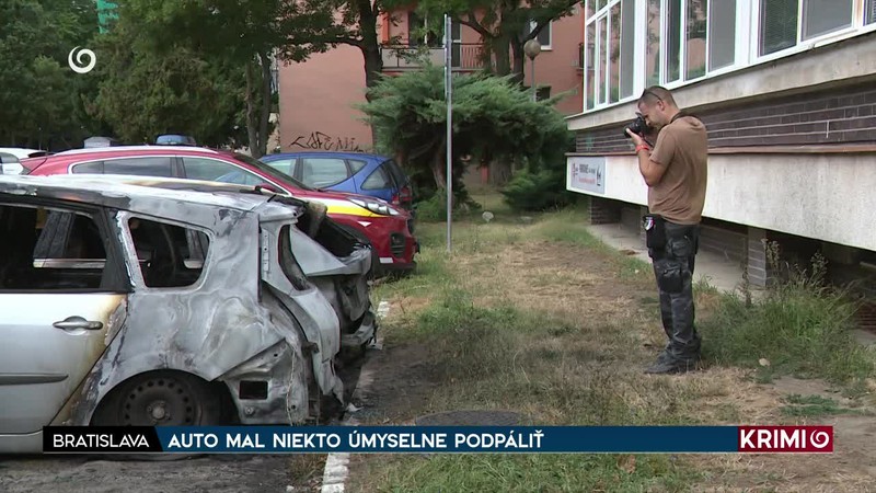 AUTO MAL NIEKTO ÚMYSELNE PODPÁLIŤ