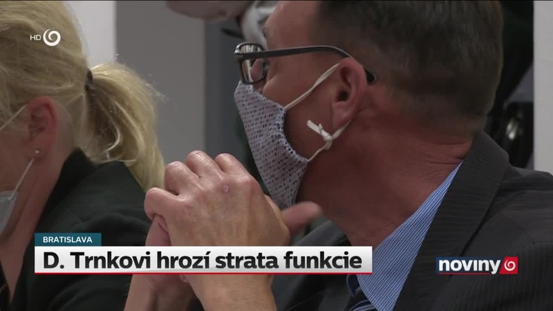 D. Trnkovi hrozí strata funkcie