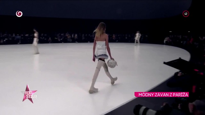 MÓDNY ZÁVAN Z PARÍŽA