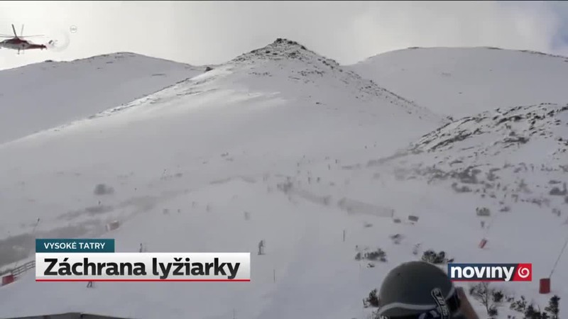 Záchrana lyžiarky