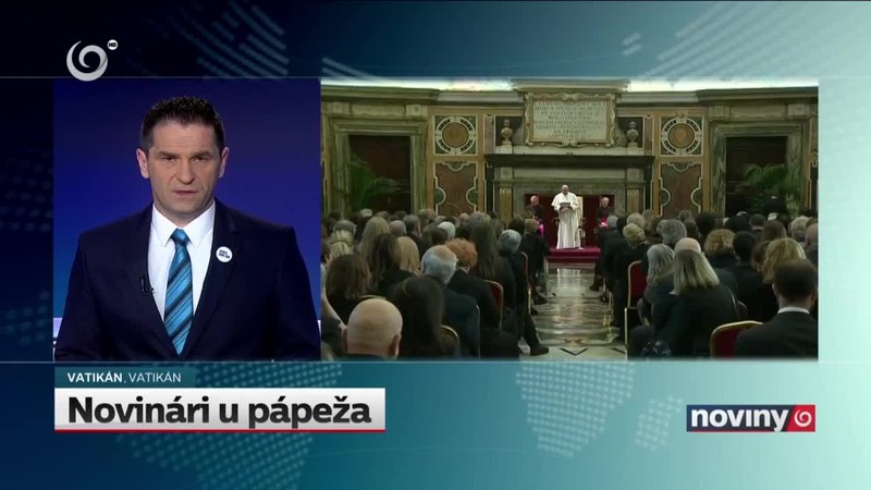 Novinári u pápeža