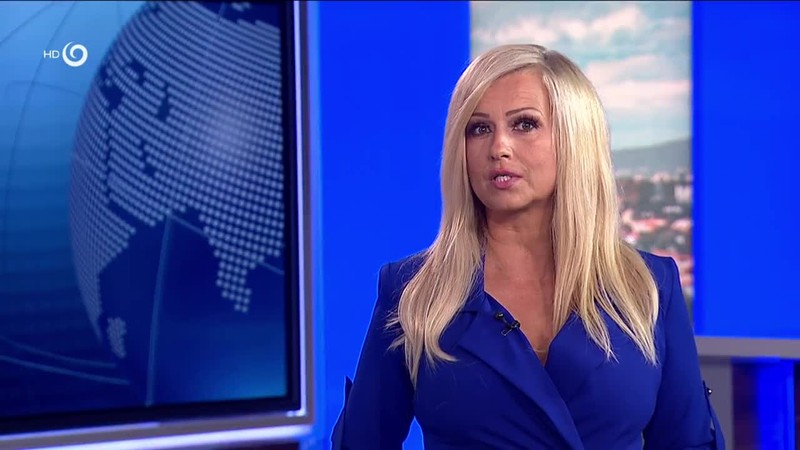 Začali s odťahovaním lode