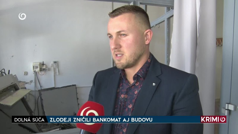 ZLODEJI ZNIČILI BANKOMAT AJ BUDOVU