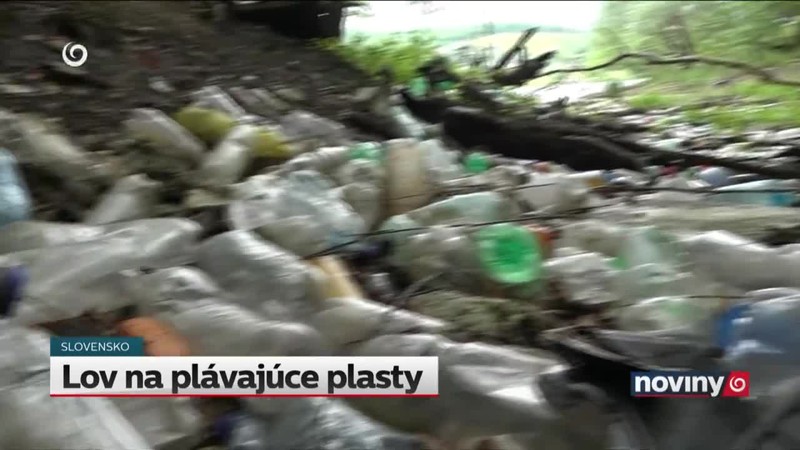 Lov na plávajúce plasty