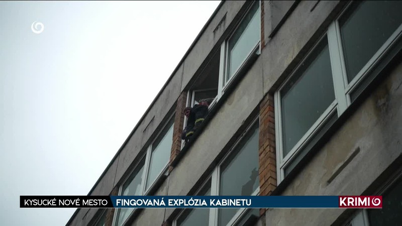 FINGOVANÁ EXPLÓZIA KABINETU