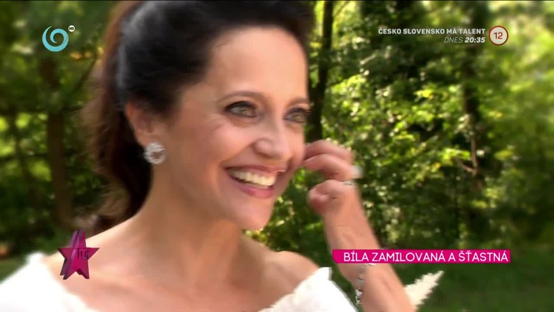 BÍLA ZAMILOVANÁ A ŠŤASTNÁ