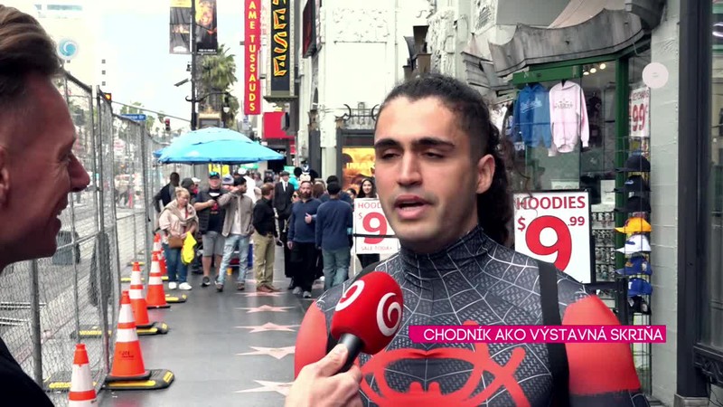 Chodník ako výstavná skriňa