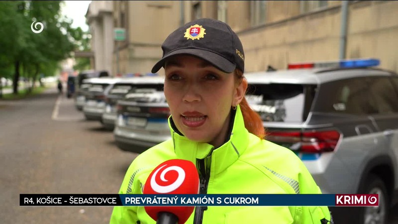 PREVRÁTENÝ KAMIÓN S CUKROM