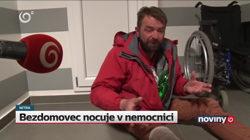 Bezdomovec nocuje v nemocnici