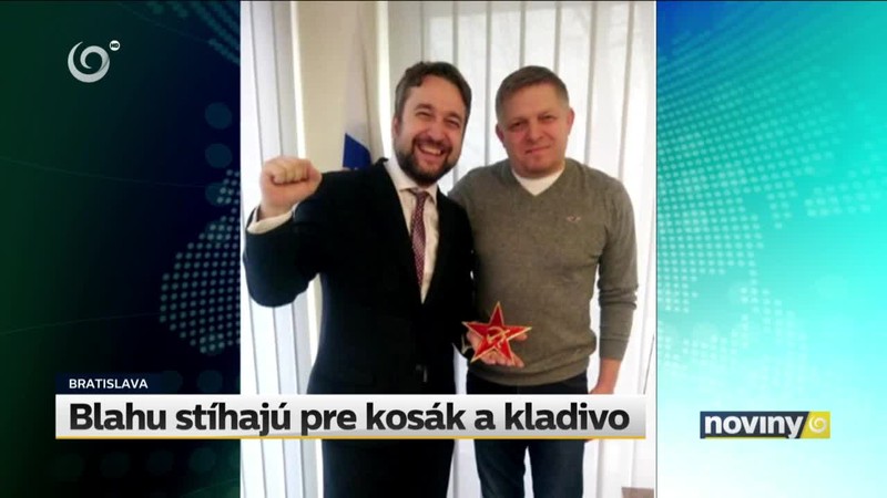 Blahu stíhajú pre kosák a kladivo