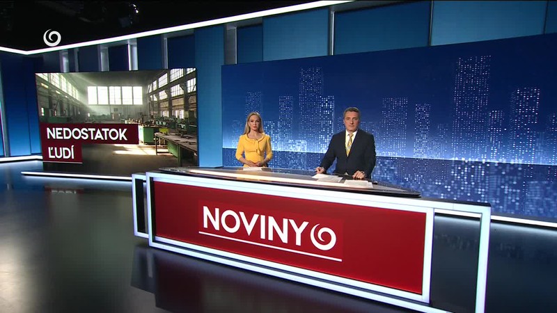 VOĽBY SLEDUJE AJ SLOVENSKO