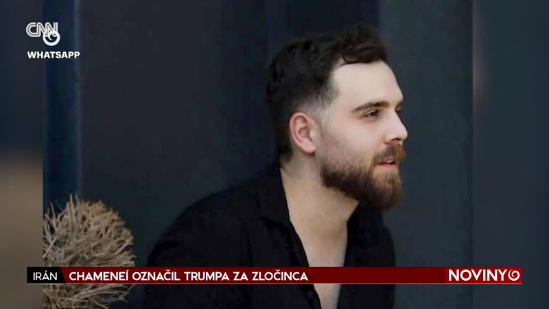 CHAMENEÍ OZNAČIL TRUMPA ZA ZLOČINCA